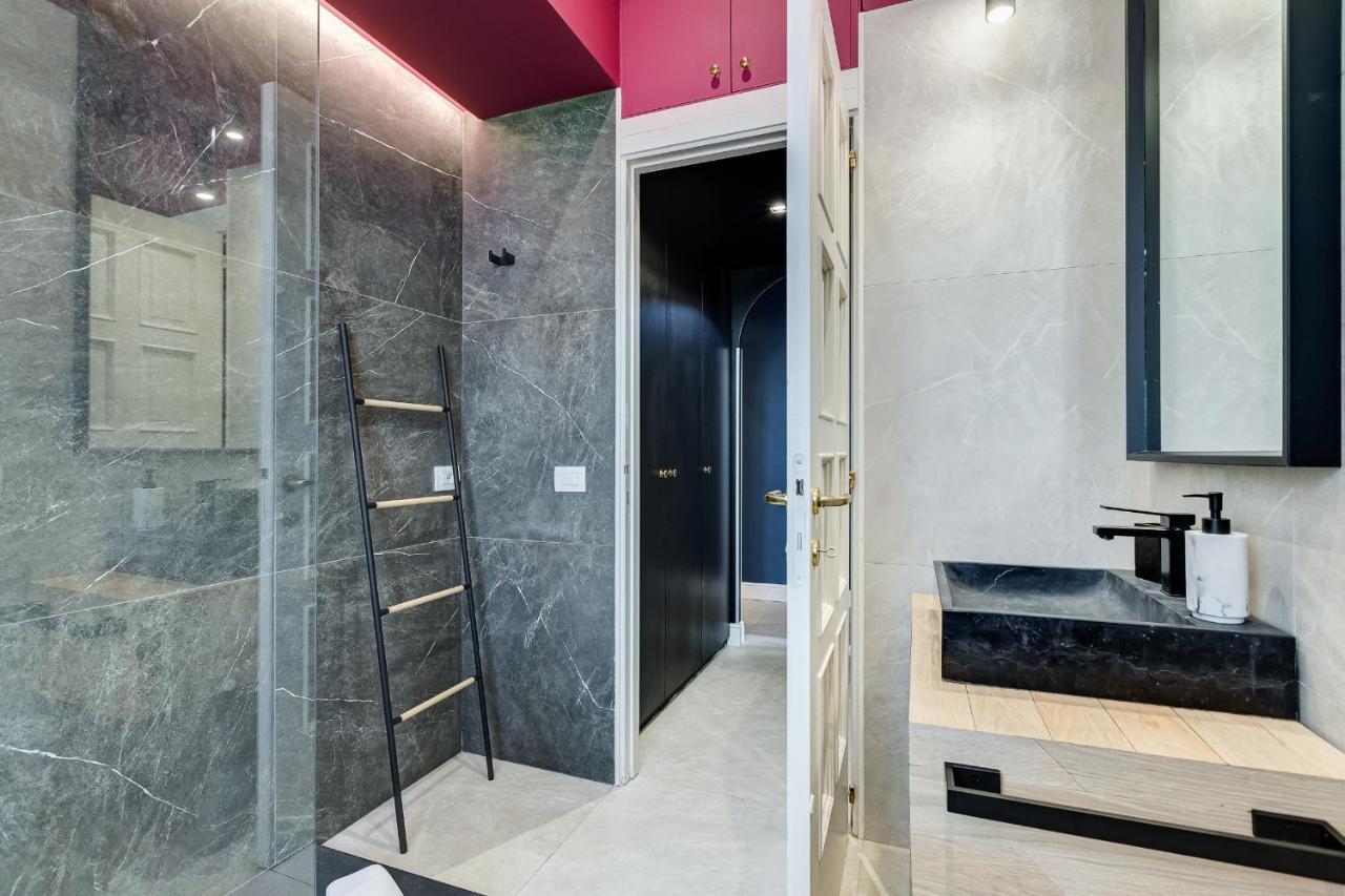 Vivilo Roma Trevi - Luxury Experience - Private Jacuzzi On Terrace - Insane View Ξενοδοχείο Εξωτερικό φωτογραφία