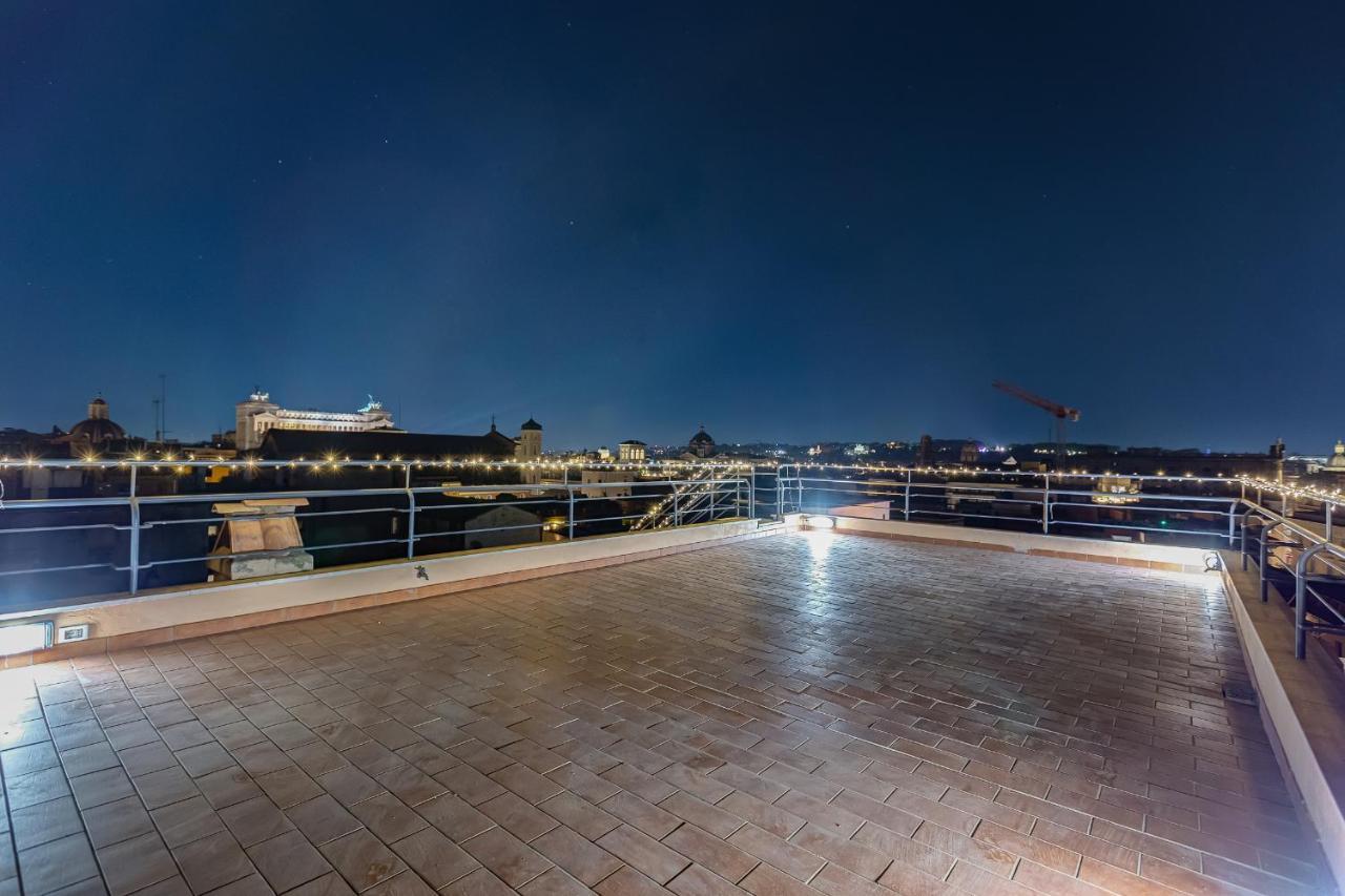Vivilo Roma Trevi - Luxury Experience - Private Jacuzzi On Terrace - Insane View Ξενοδοχείο Εξωτερικό φωτογραφία